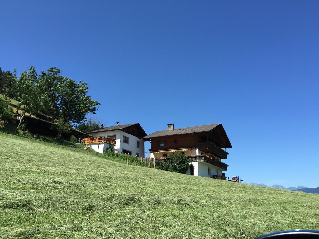 Gasthaus Zehrehof Brixen Exterior foto