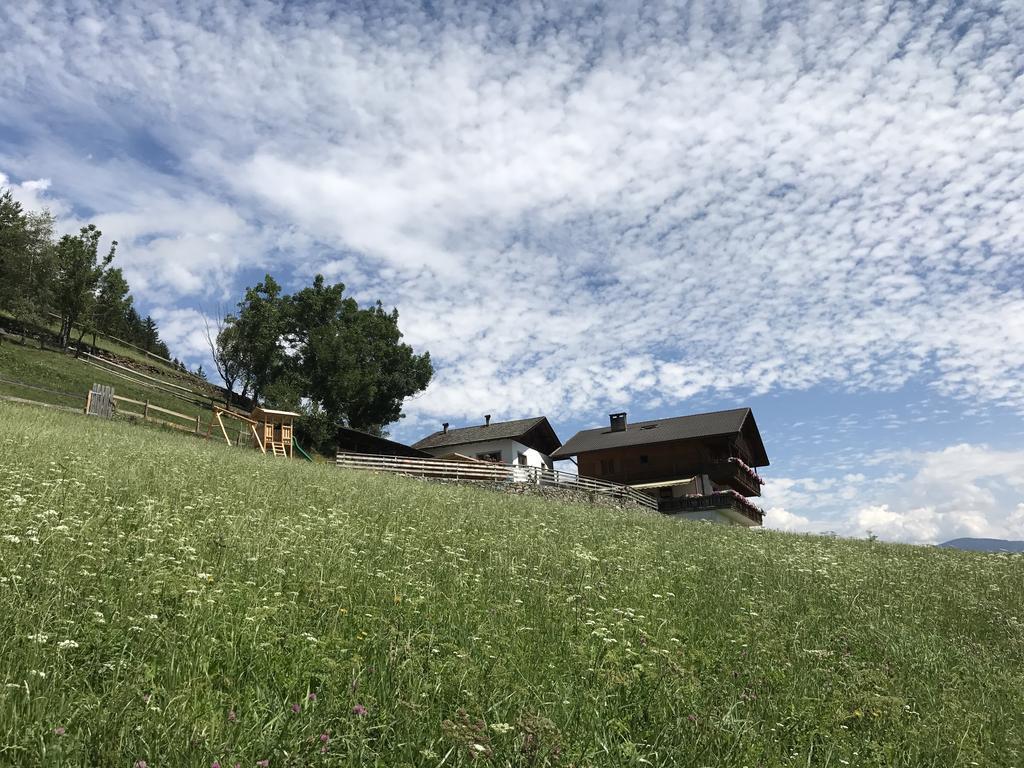 Gasthaus Zehrehof Brixen Exterior foto